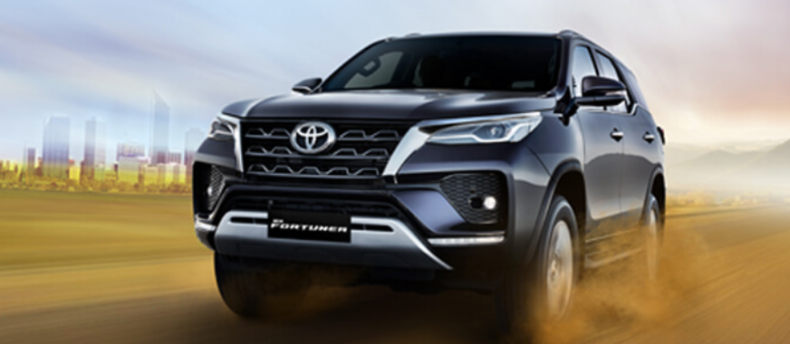fortuner-exterior-front-end-three-quarter