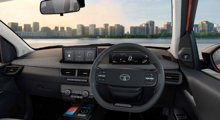 tiago-interior-front-view-autocritic